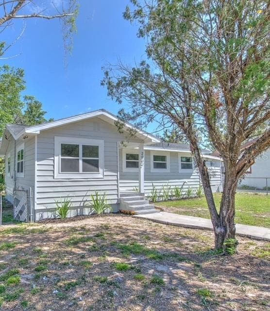 2002 E HANNA AVENUE - Interior/Exterior Photo 5 - TAMPA, FL