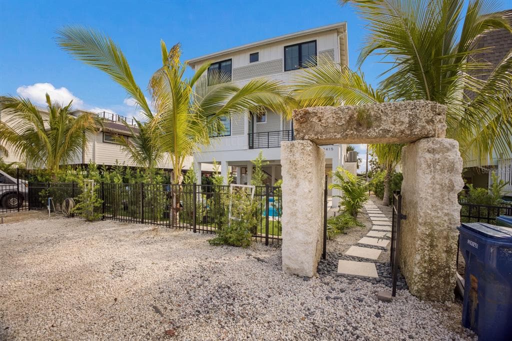 2415 AVENUE B - Interior/Exterior Photo 3 - BRADENTON BEACH, FL