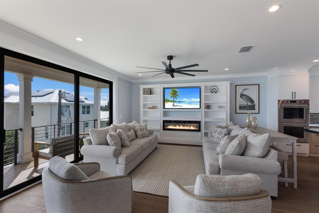 2415 AVENUE B - Interior/Exterior Photo 5 - BRADENTON BEACH, FL