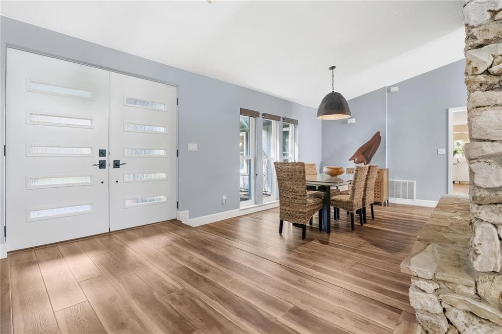 312 RIVERBEND BOULEVARD - Interior/Exterior Photo 3 - LONGWOOD, FL