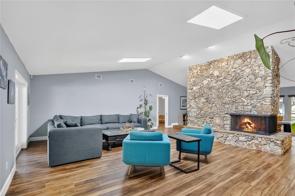 312 RIVERBEND BOULEVARD - Interior/Exterior Photo 5 - LONGWOOD, FL