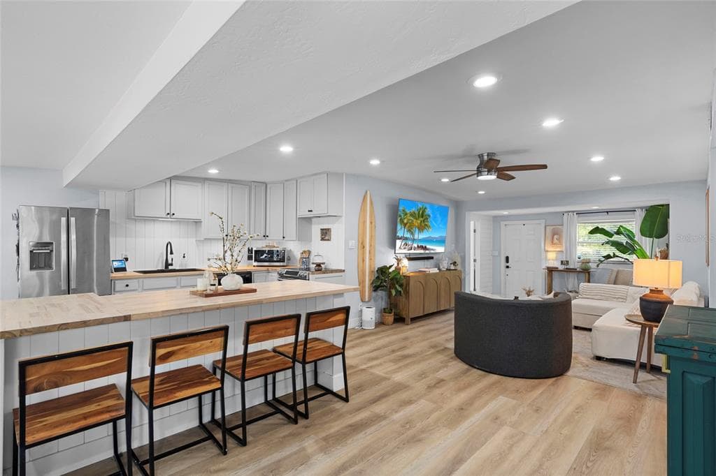 7095 111TH STREET - Interior/Exterior Photo 3 - SEMINOLE, FL