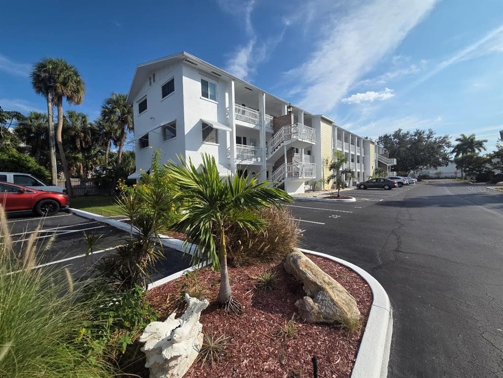 5925 TODD STREET UNIT D21