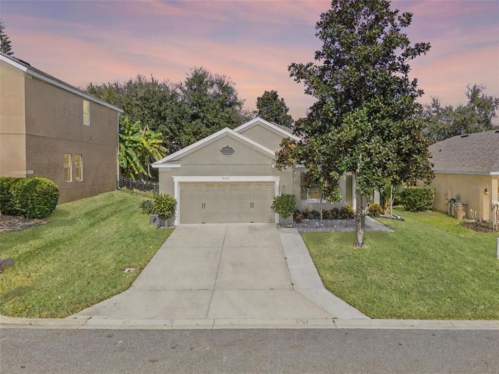 30242 TOKARA - MOUNT DORA, FL - 4bd/2ba - $409,000