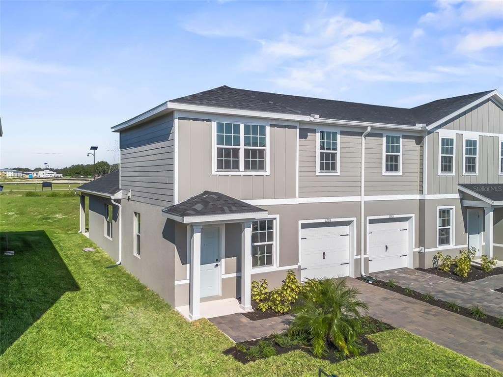 1205 PORT BLUE WAY - Interior/Exterior Photo 2 - LADY LAKE, FL