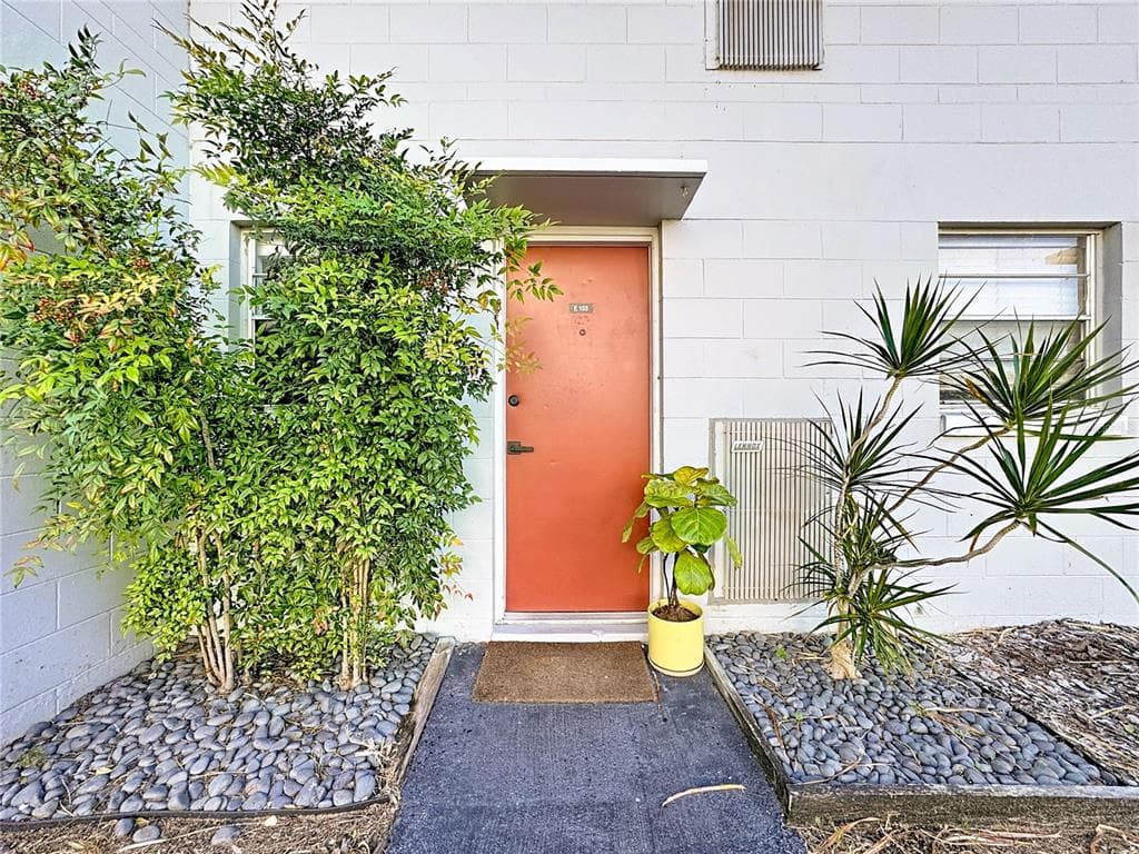 4328 EDGEWATER DRIVE UNIT E103 - Interior/Exterior Photo 2 - ORLANDO, FL