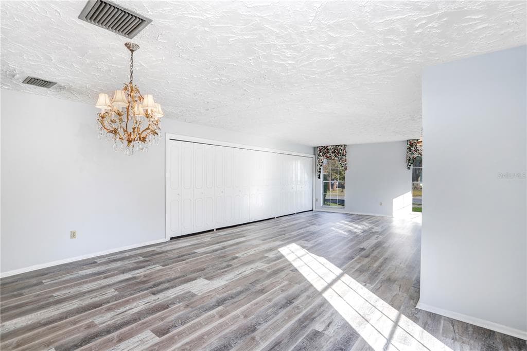 6823 OAK HILL DRIVE - Interior/Exterior Photo 5 - NEW PORT RICHEY, FL