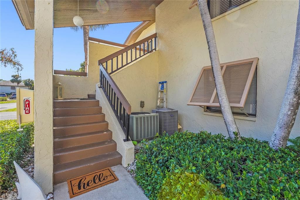 5275 WILLOW LINKS UNIT 50 - Interior/Exterior Photo 2 - SARASOTA, FL