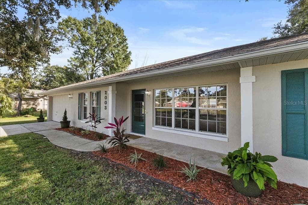 2003 KUMQUAT DRIVE - Interior/Exterior Photo 5 - EDGEWATER, FL