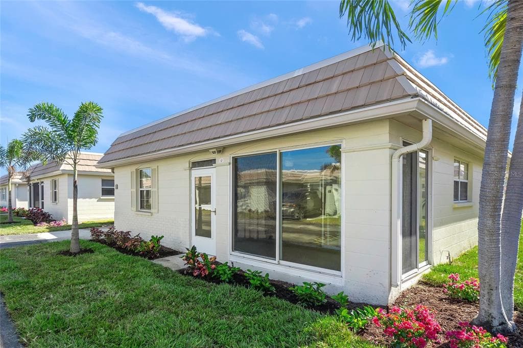 6150 MIDNIGHT PASS ROAD UNIT V12 - Interior/Exterior Photo 2 - SARASOTA, FL