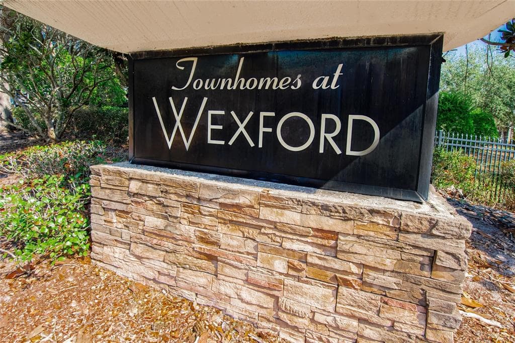 8001 BALLY MONEY ROAD - Interior/Exterior Photo 3 - TAMPA, FL