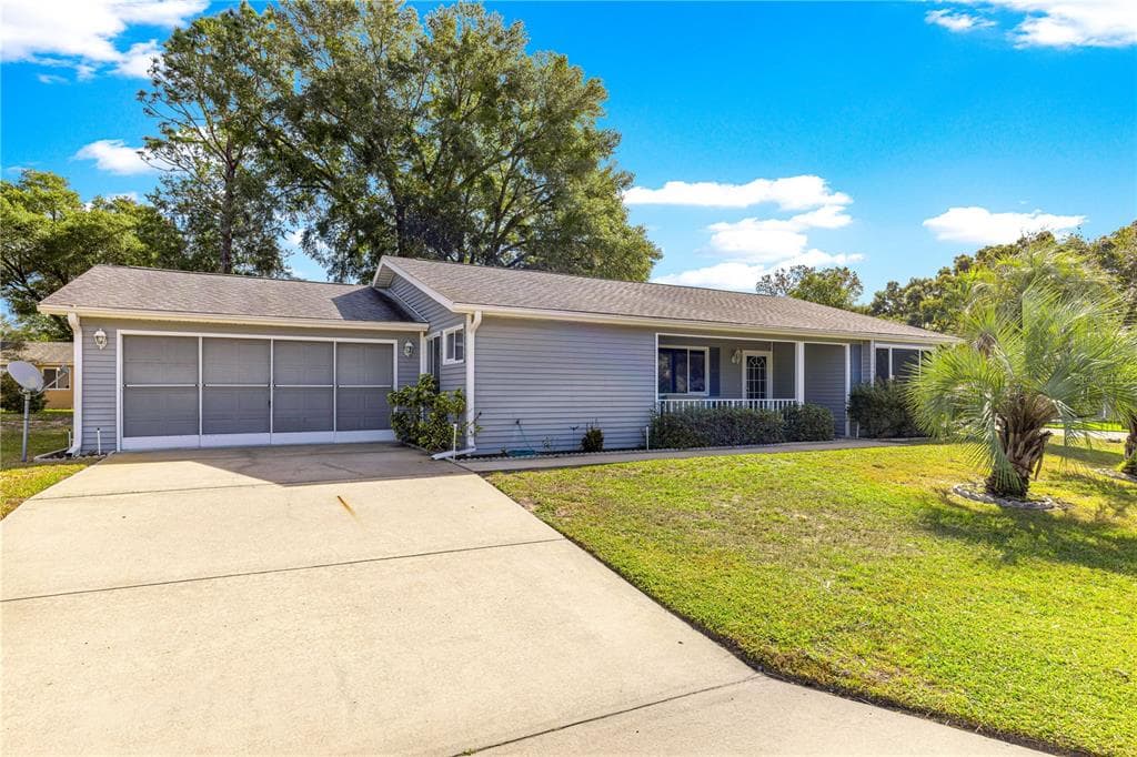 10987 SW 86TH TERRACE - 2bd/2ba - $223,500 - OCALA, FL