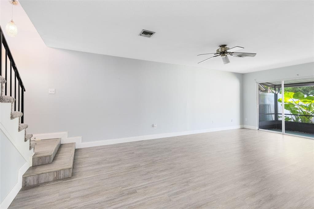 890 JONATHAN WAY - Interior/Exterior Photo 4 - ALTAMONTE SPRINGS, FL