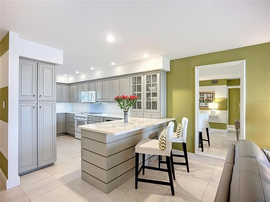 6200 FLOTILLA DRIVE UNIT 262 - Interior/Exterior Photo 5 - HOLMES BEACH, FL