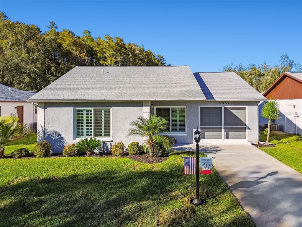 11539 SCOTCH PINE DRIVE - 2bd/2ba - $275,000 - NEW PORT RICHEY, FL