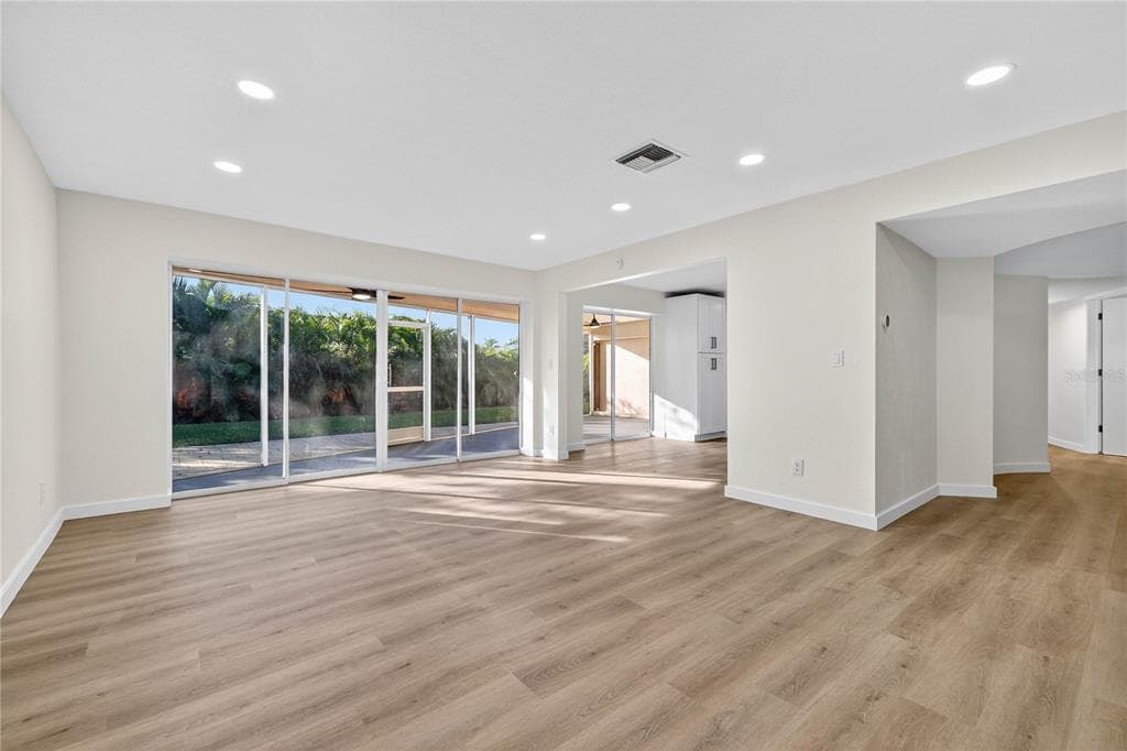 5833 25TH STREET S - Interior/Exterior Photo 3 - ST PETERSBURG, FL