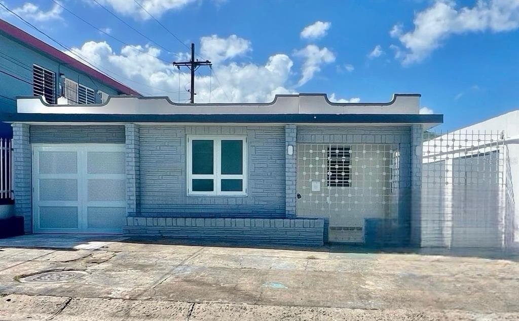 442 COJIMAR - 4bd/2ba - $215,000 - SAN JUAN, PR