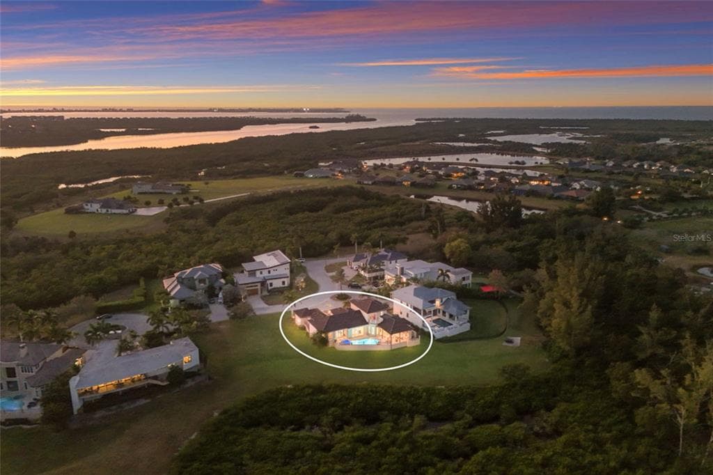 9816 2ND TERRACE NW - Interior/Exterior Photo 3 - BRADENTON, FL