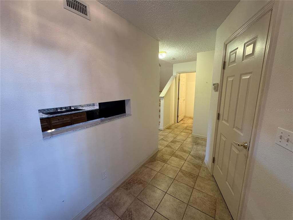 9101 JAKES PATH - Interior/Exterior Photo 4 - LARGO, FL