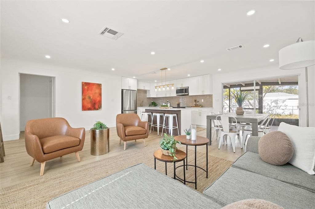 10327 TANGELO ROAD - Interior/Exterior Photo 4 - SEMINOLE, FL