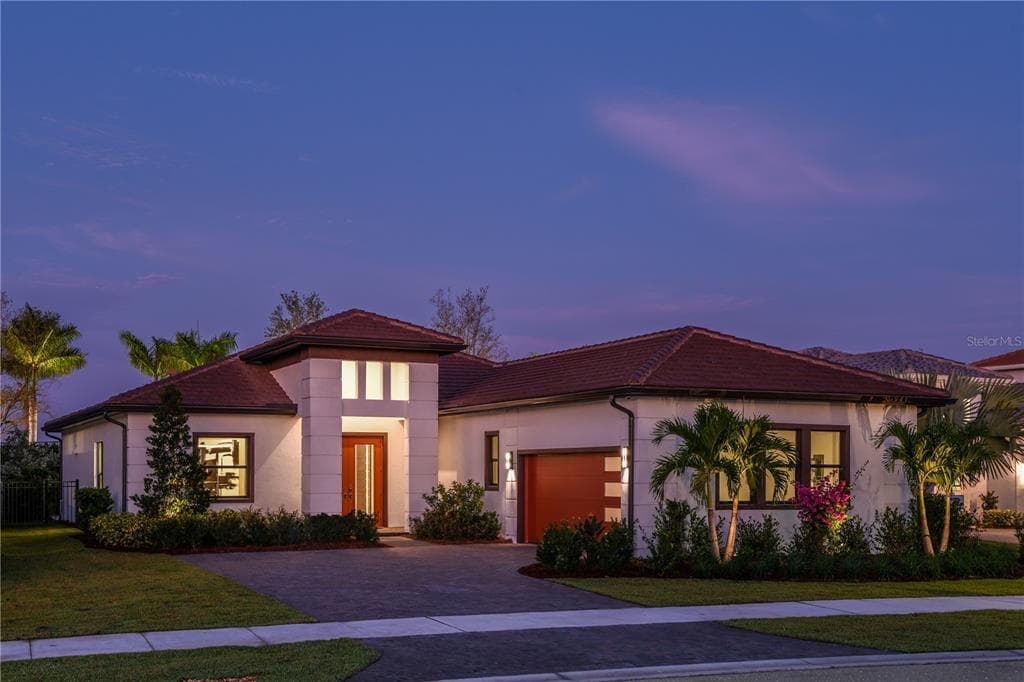 17522 CRESSWIND TERRACE - Interior/Exterior Photo 3 - LAKEWOOD RANCH, FL