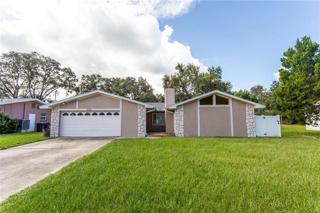2021 VALLEY DRIVE - 3bd/2ba - $639,500 - DUNEDIN, FL