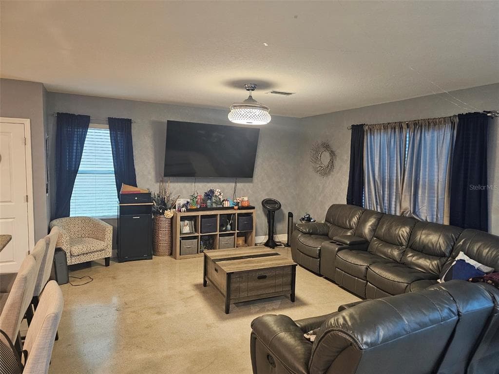 5330 SAN PALERMO DRIVE - Interior/Exterior Photo 2 - BRADENTON, FL