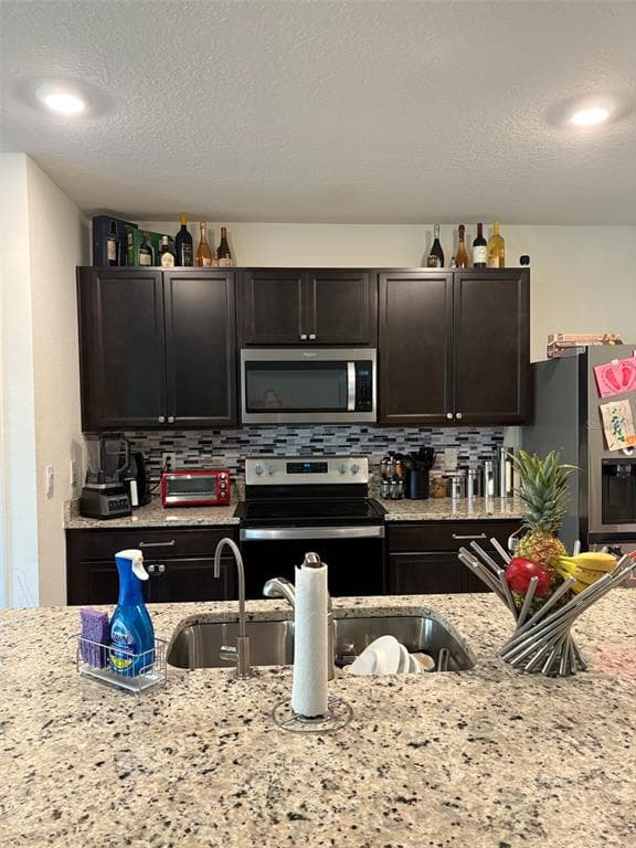 2015 CHICKASAW BOULEVARD - Interior/Exterior Photo 4 - DAVENPORT, FL