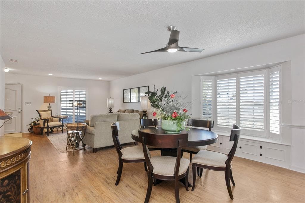 null - Interior/Exterior Photo 3 - ORLANDO, FL