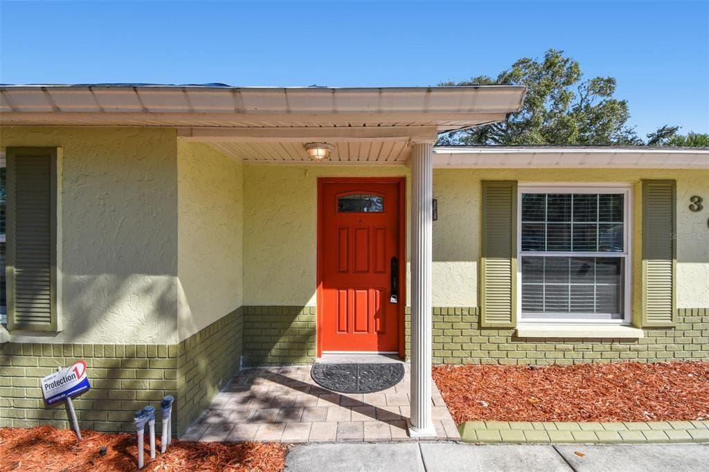 3611 WISPERBREATH LANE - Interior/Exterior Photo 5 - TAMPA, FL