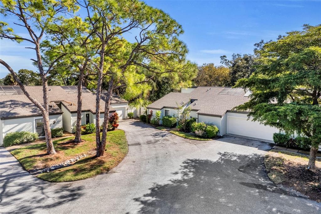 4364 WOODMANS CHART UNIT 142 - Interior/Exterior Photo 3 - SARASOTA, FL