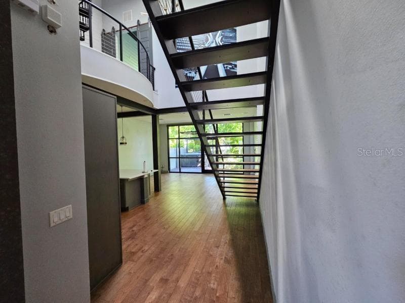 4244 GAUGE LINE LOOP - Interior/Exterior Photo 2 - TAMPA, FL