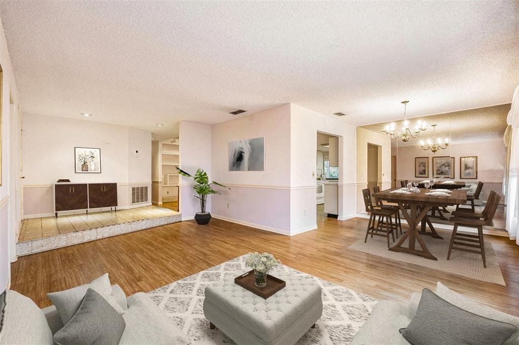 3335 FOXRIDGE CIRCLE - Interior/Exterior Photo 5 - TAMPA, FL