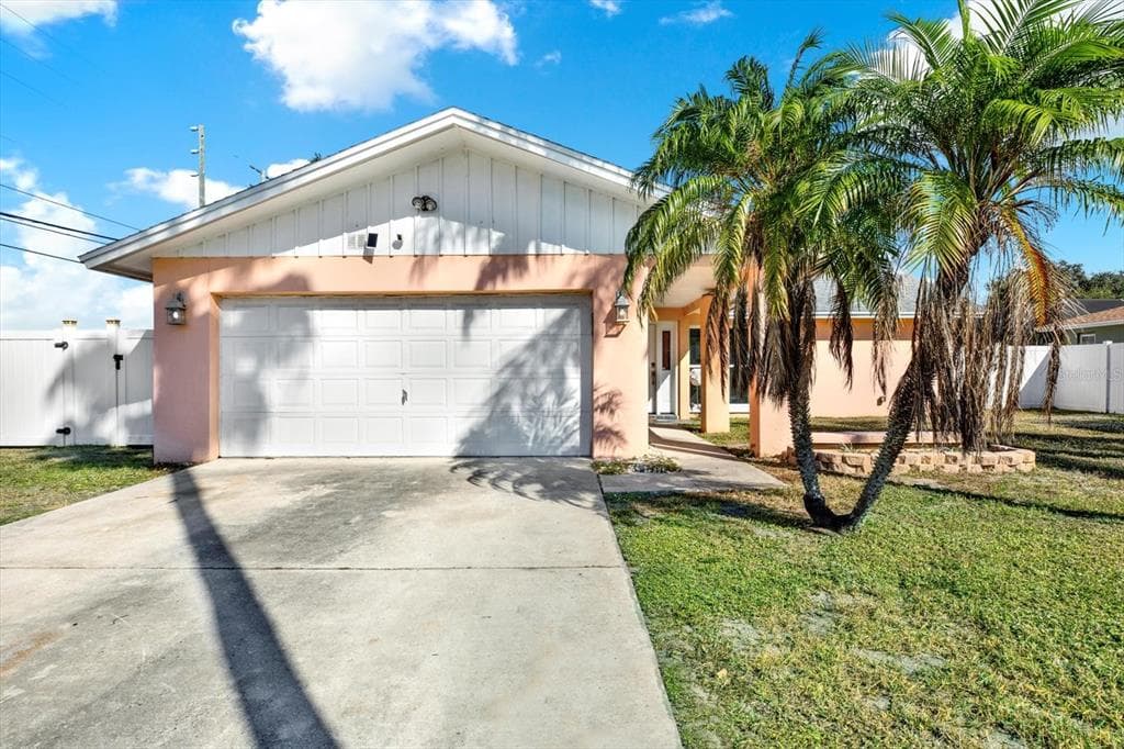 13697 SAN RAFAEL DRIVE - 4bd/2ba - $540,000 - LARGO, FL