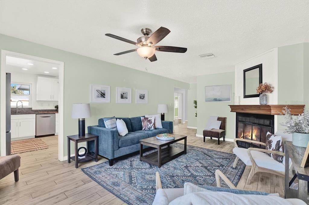 13697 SAN RAFAEL DRIVE - Interior/Exterior Photo 4 - LARGO, FL