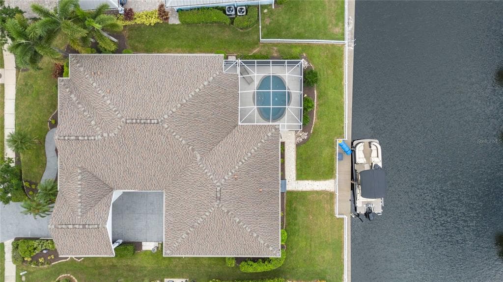 302 AMERICAS CUP BOULEVARD - Interior/Exterior Photo 4 - BRADENTON, FL