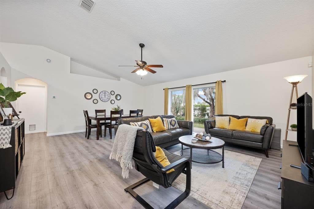 4417 LIPTON COURT - Interior/Exterior Photo 3 - ORLANDO, FL