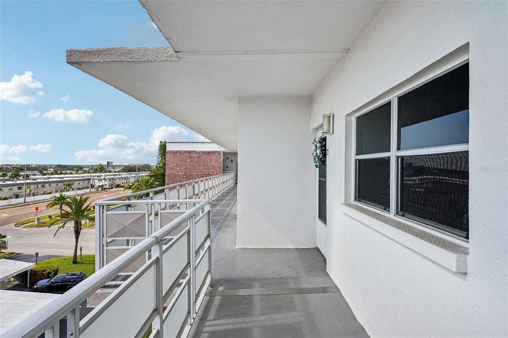 5501 80TH STREET N UNIT 505 - Interior/Exterior Photo 3 - ST PETERSBURG, FL