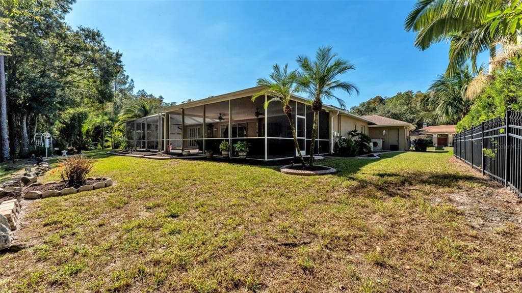 2565 APPALOOSA TRAIL - Interior/Exterior Photo 4 - PALM HARBOR, FL