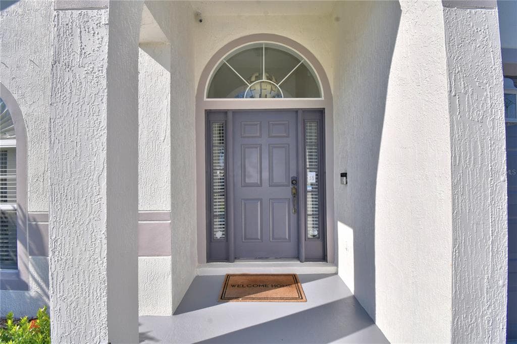 422 DELANCEY DRIVE - Interior/Exterior Photo 4 - DAVENPORT, FL