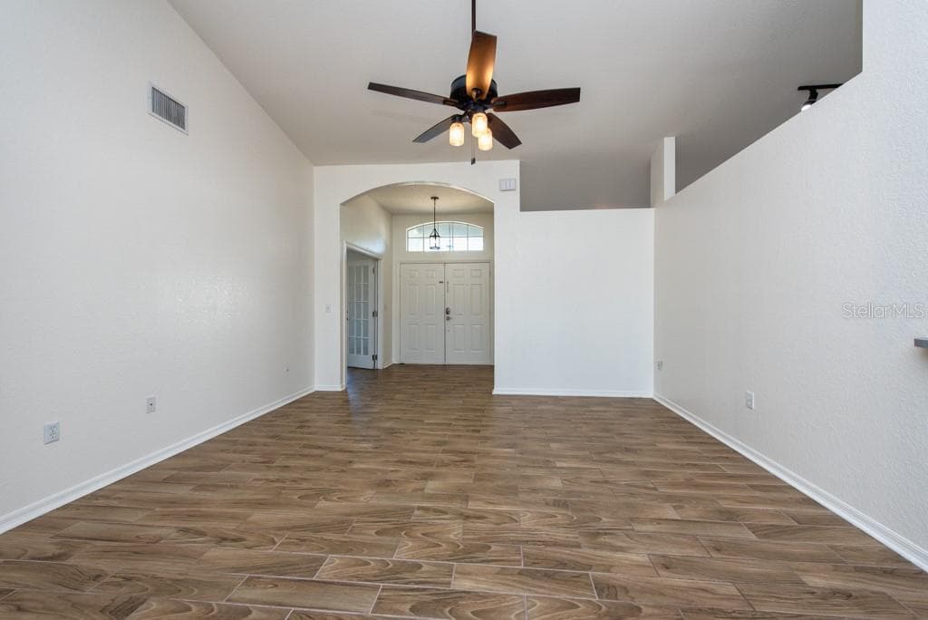 5658 FISCHER DRIVE - Interior/Exterior Photo 4 - LAKELAND, FL