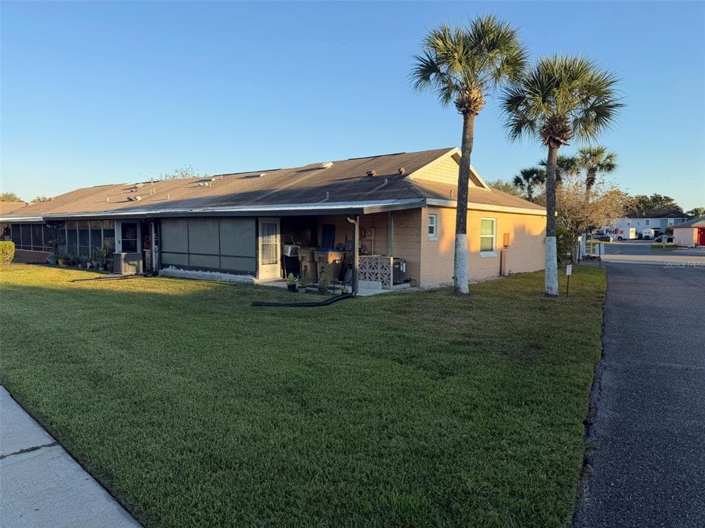 32 W COUNTRY COVE WAY UNIT 32 - Interior/Exterior Photo 3 - KISSIMMEE, FL