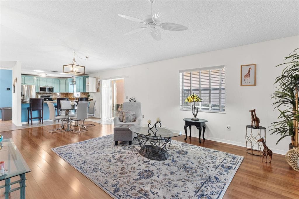 870 TREVINO TERRACE - Interior/Exterior Photo 3 - LADY LAKE, FL