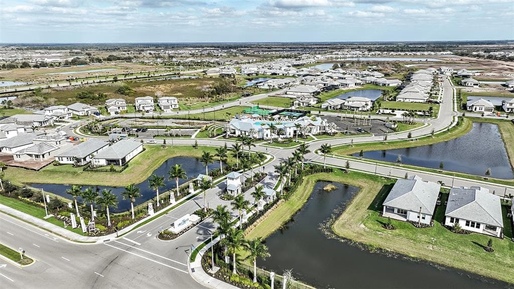 17114 SAVORY MIST CIRCLE - Interior/Exterior Photo 2 - LAKEWOOD RANCH, FL