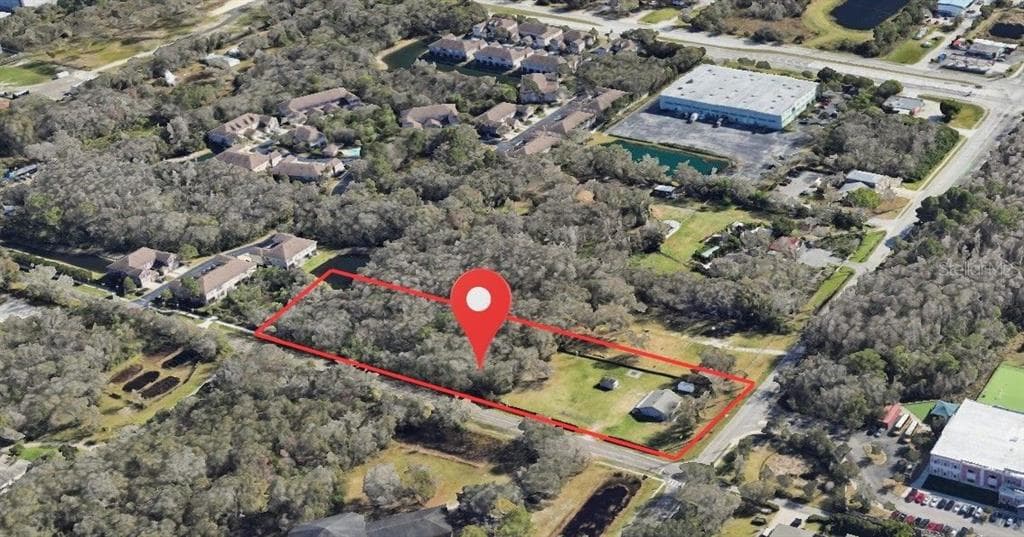 6318 LYNN ROAD - Interior/Exterior Photo 2 - TAMPA, FL