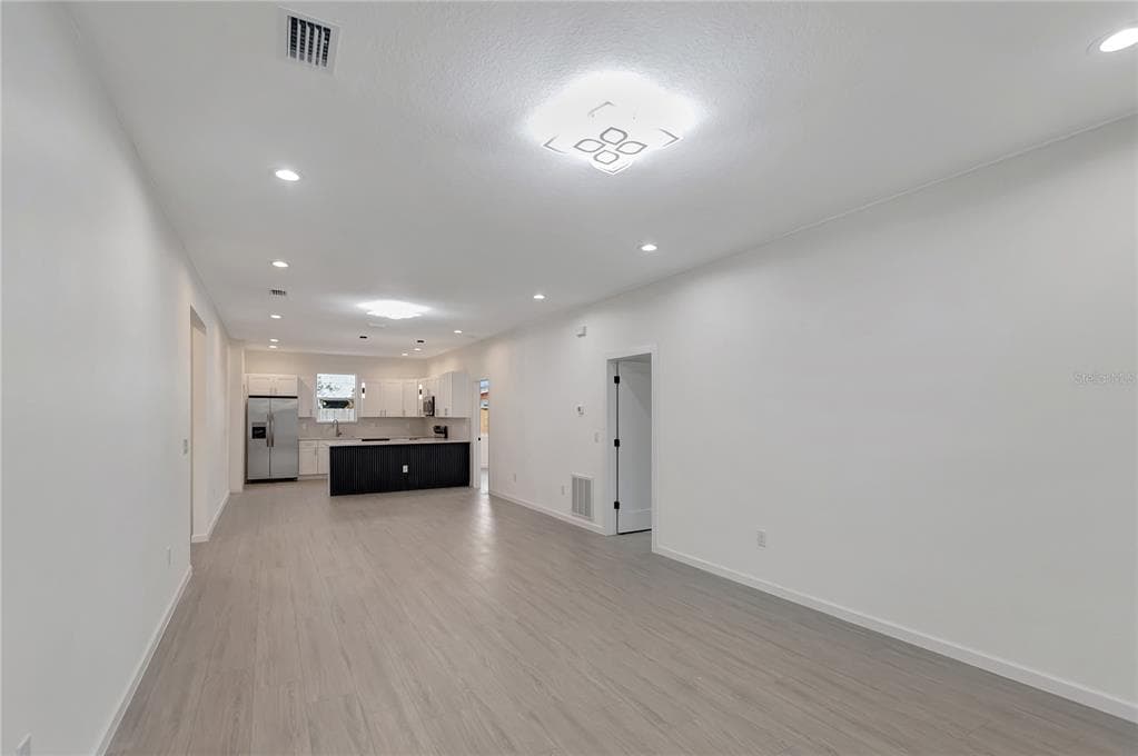 4409 N TROY STREET - Interior/Exterior Photo 5 - TAMPA, FL