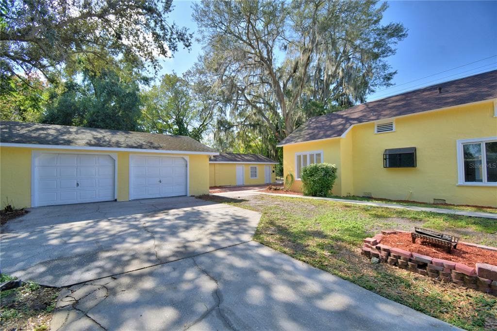 2732 AVENUE S NW - Interior/Exterior Photo 5 - WINTER HAVEN, FL
