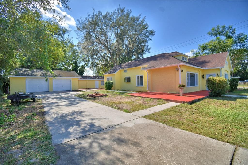 2732 AVENUE S NW - Interior/Exterior Photo 4 - WINTER HAVEN, FL