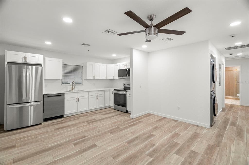 3103 16TH STREET N - Interior/Exterior Photo 3 - ST PETERSBURG, FL