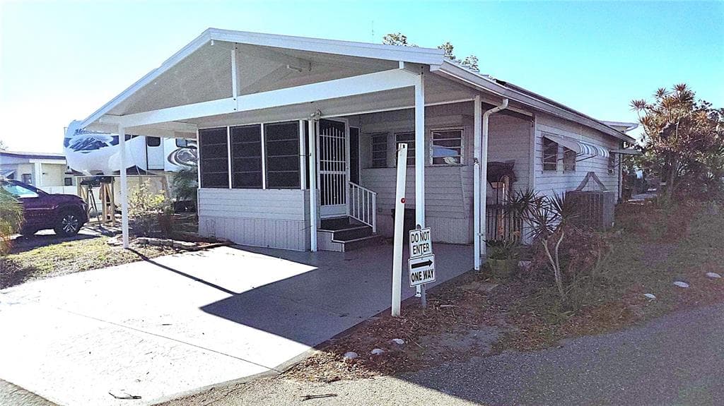 3275 26TH AVENUE E UNIT 125 - Interior/Exterior Photo 2 - BRADENTON, FL